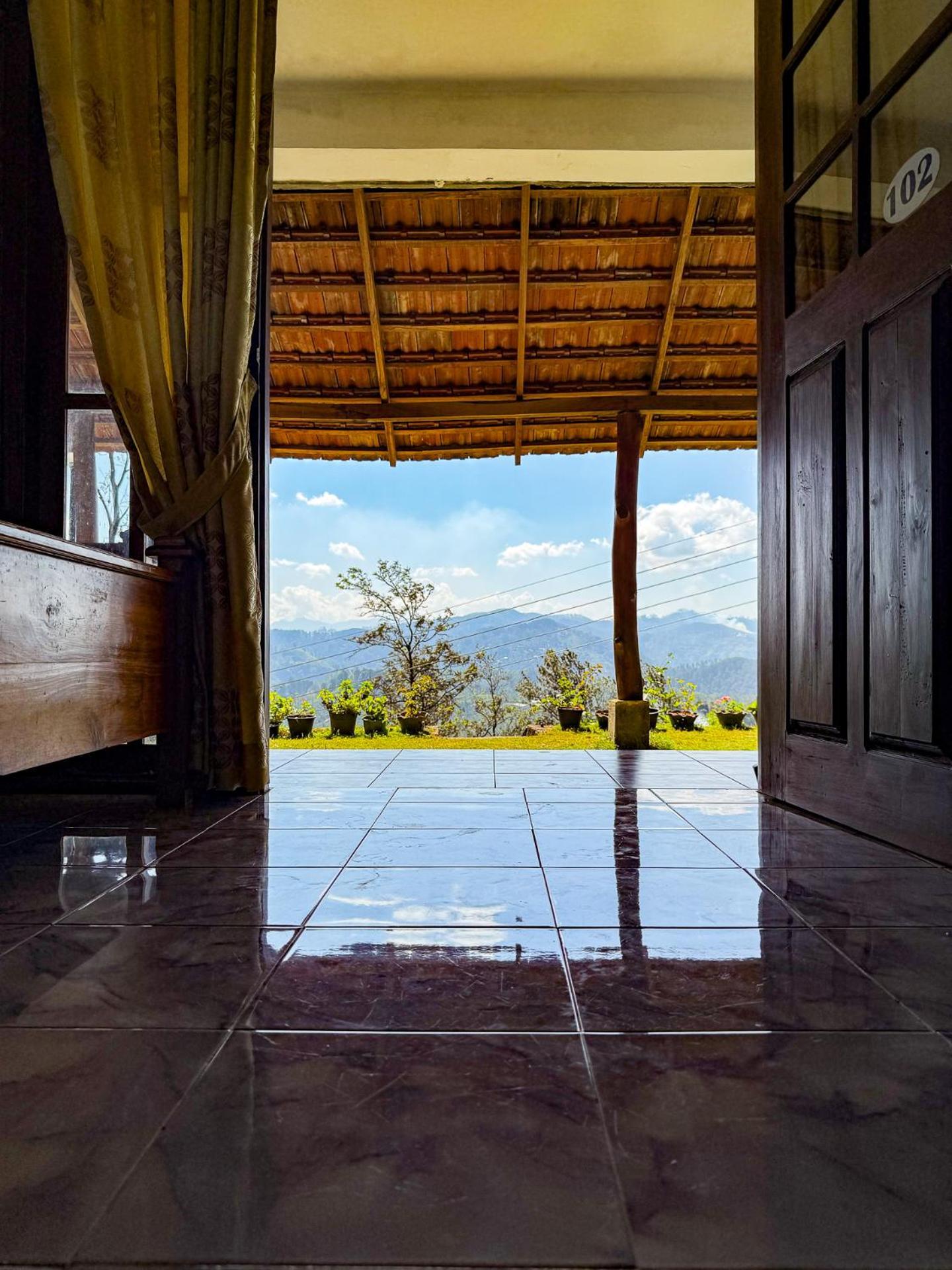 Ella Mountain Palace Bagian luar foto